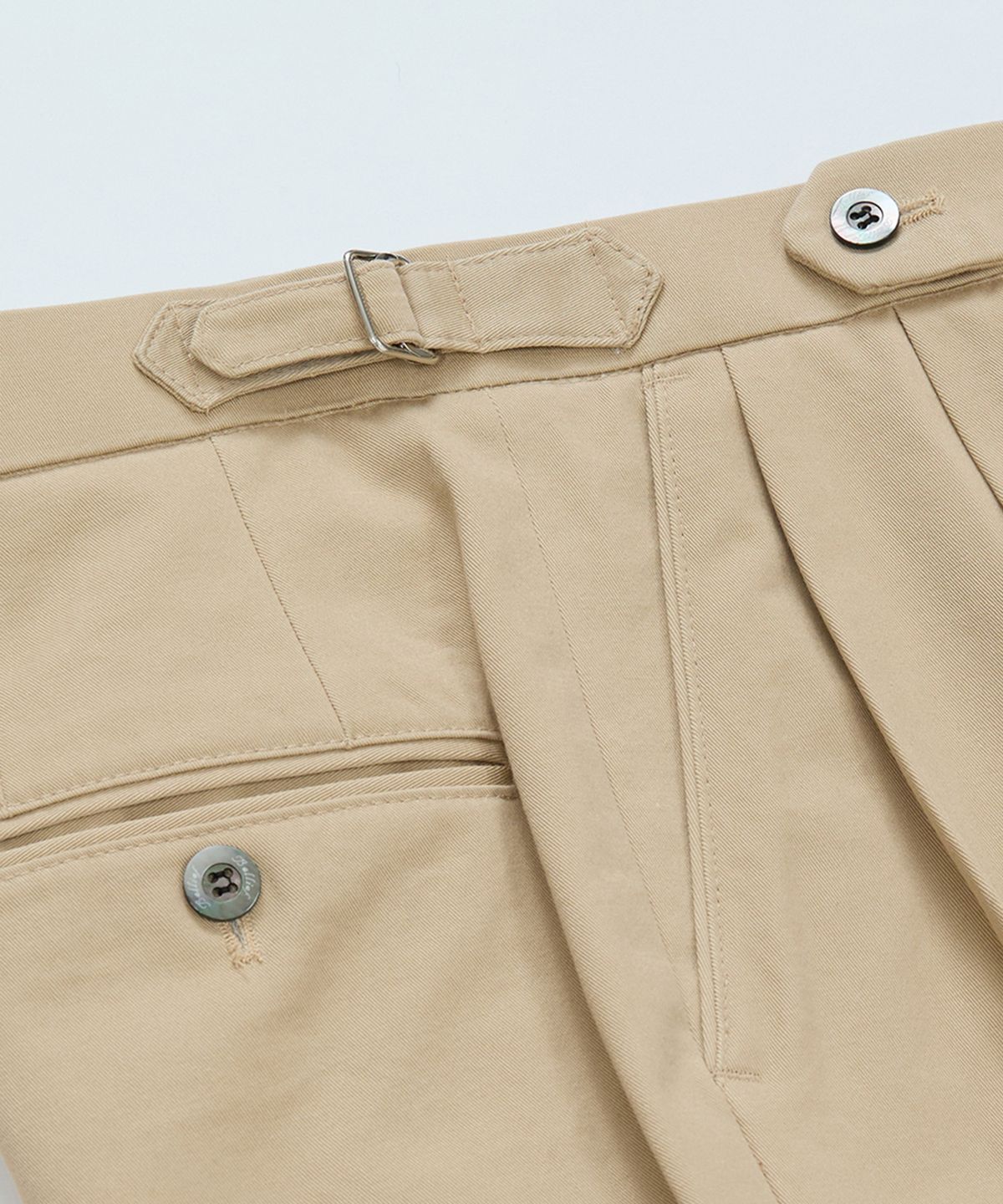 벨리프(BELLIEF) Cotton adjust Double Pleats relaxed Chino Pants (Khaki)