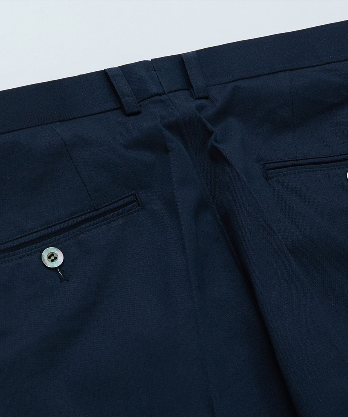 벨리프(BELLIEF) Gabardine cotton Double Pleats Wide Chino Pants (Navy)
