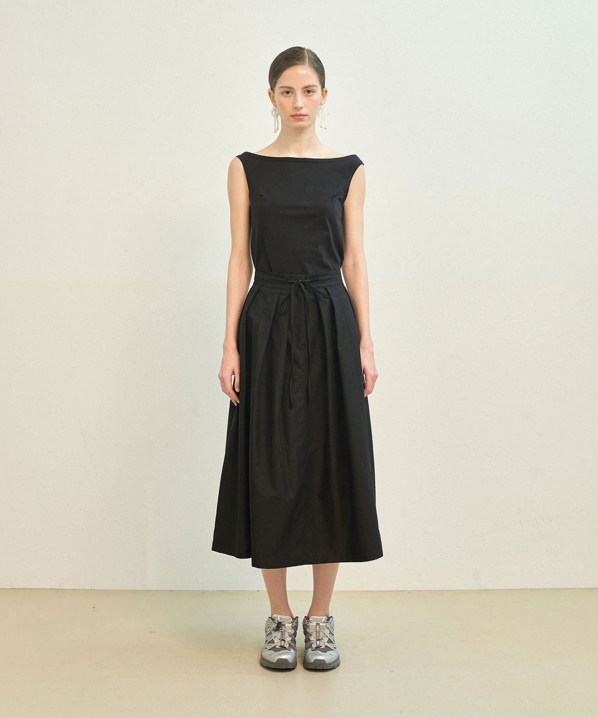 메이버유(MAYVERU) Atte Flare Skirt _ Black