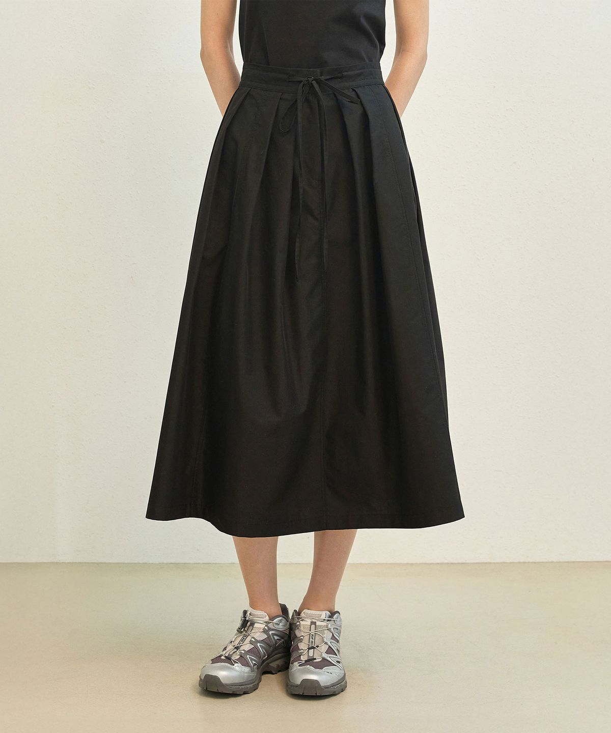 메이버유(MAYVERU) Atte Flare Skirt _ Black