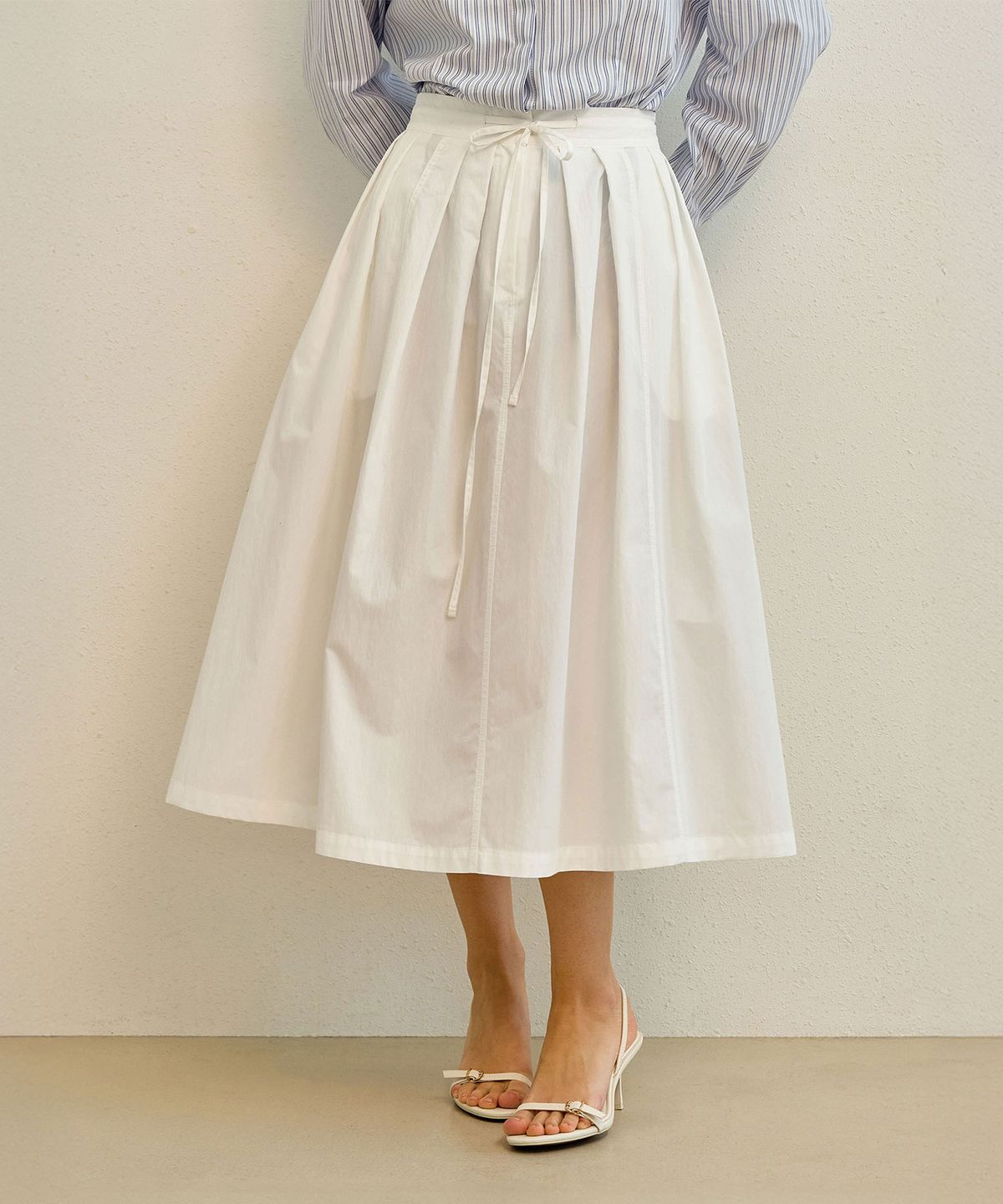 메이버유(MAYVERU) Atte Flare Skirt _ Ivory