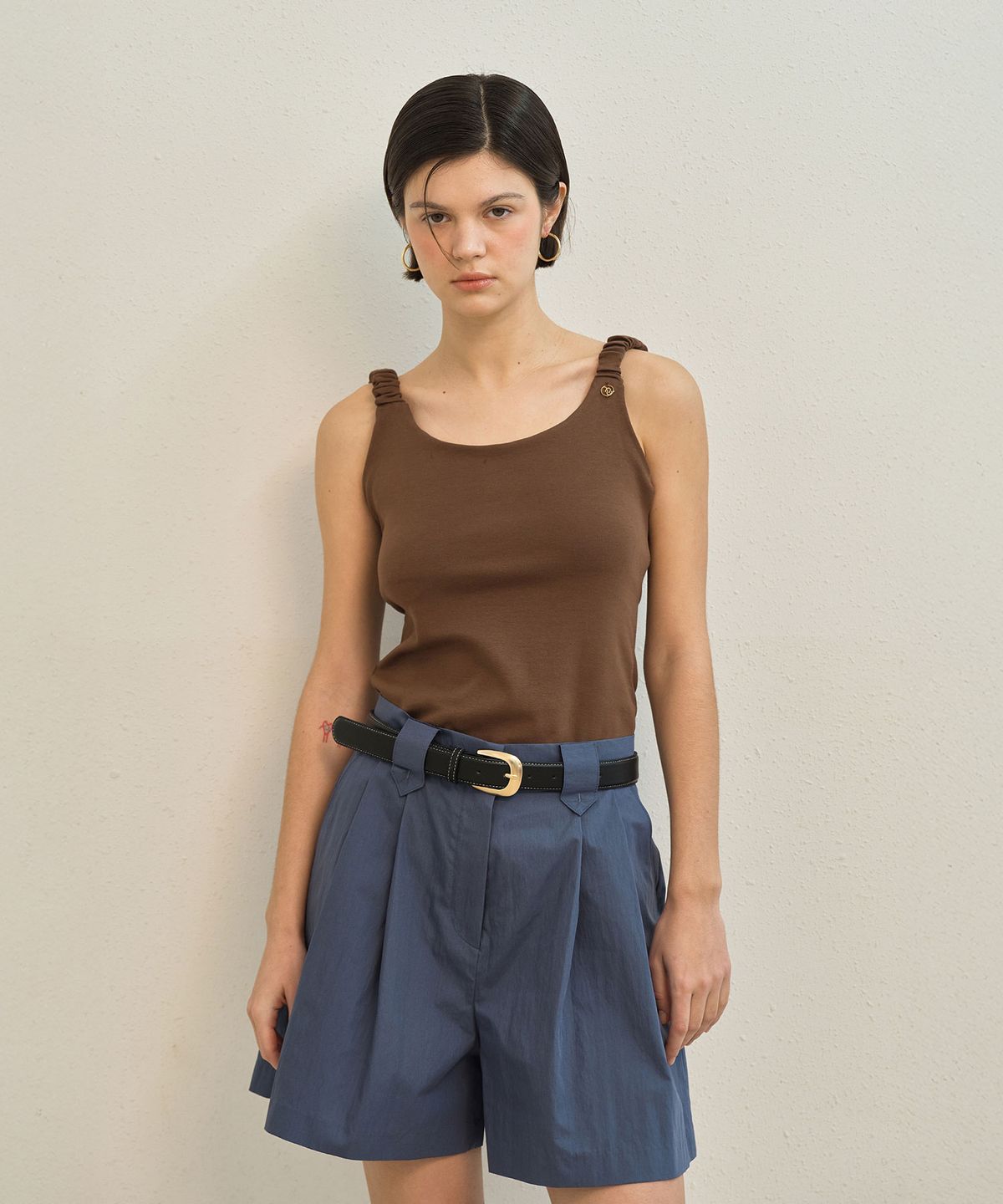 메이버유(MAYVERU) Cookie Wrinkle Sleeveless T-Shirt _ Brown