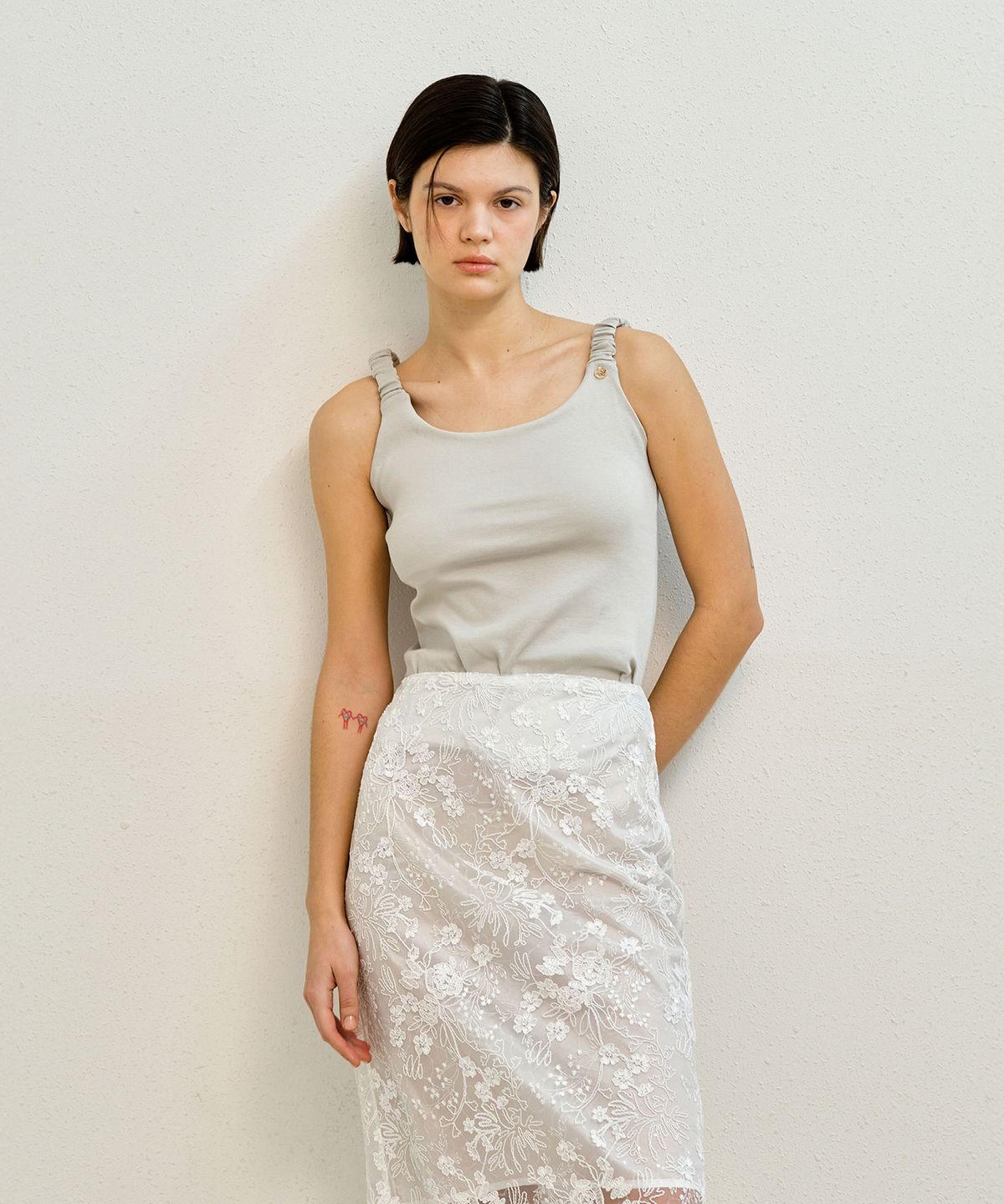 메이버유(MAYVERU) Cookie Wrinkle Sleeveless T-Shirt _ Gray
