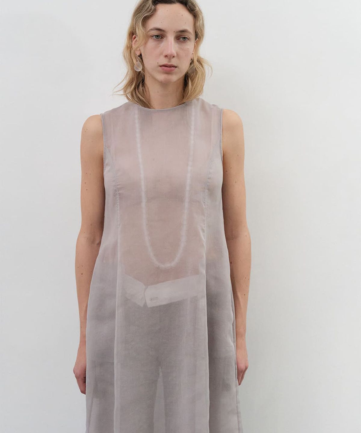 아모멘토(AMOMENTO) SHEER LONG DRESS_GREY