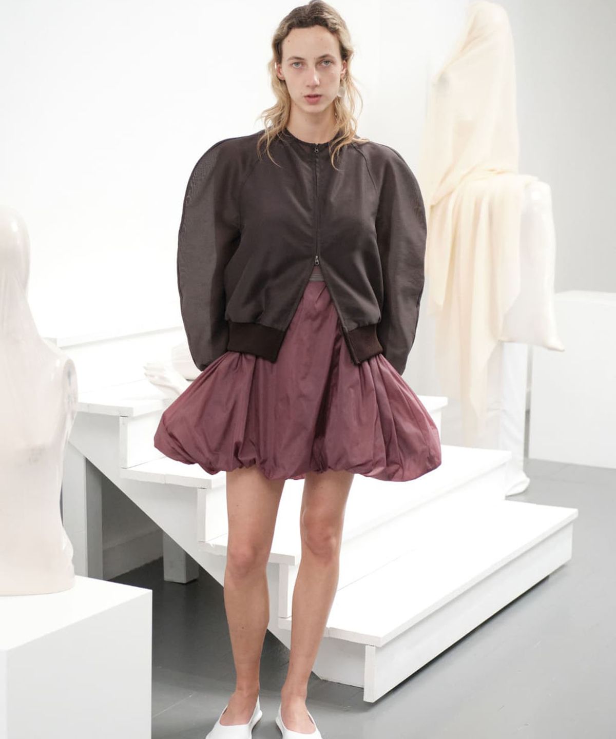 아모멘토(AMOMENTO) NYLON VOLUME MINI DRESS_PURPLE