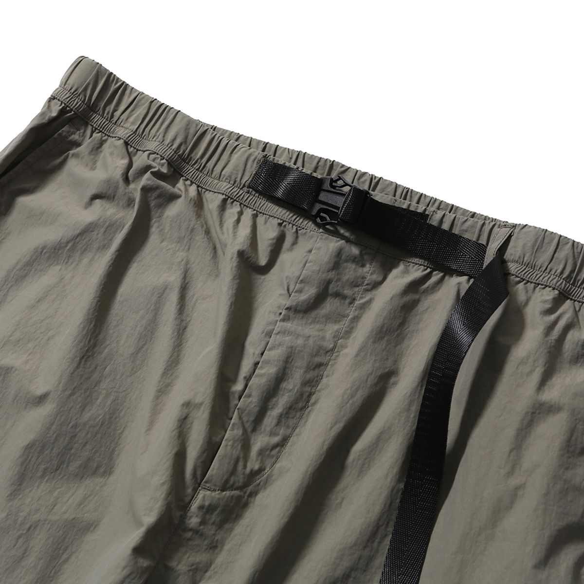 모이프(MOIF) [SS25]UNIFORM PANTS / SAND NC