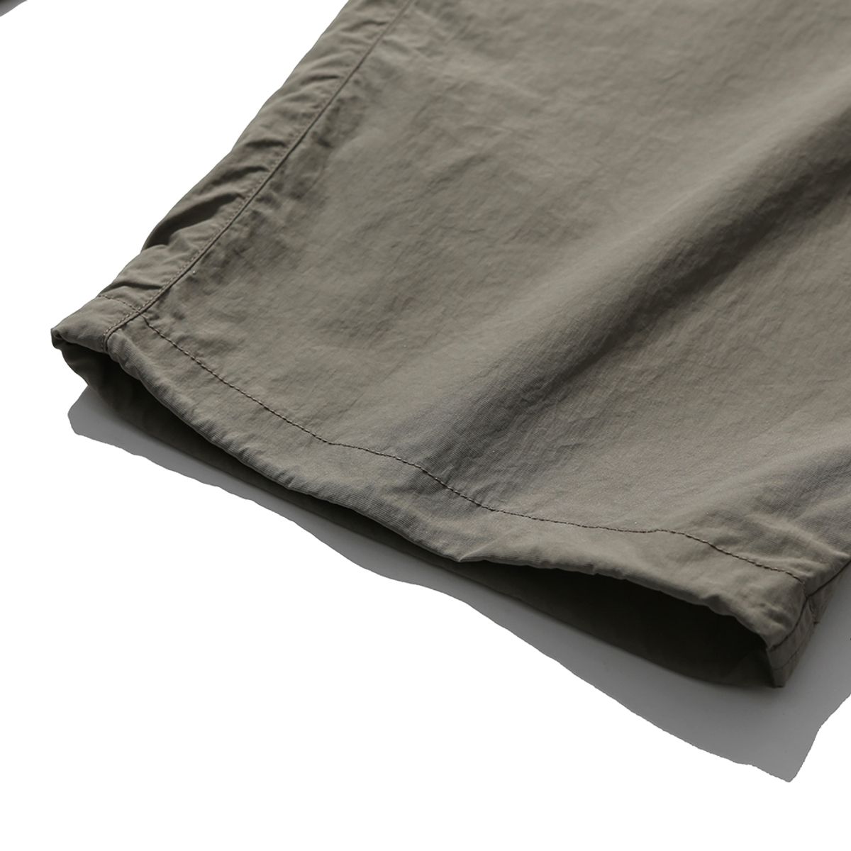 모이프(MOIF) [SS25]UNIFORM PANTS / SAND NC