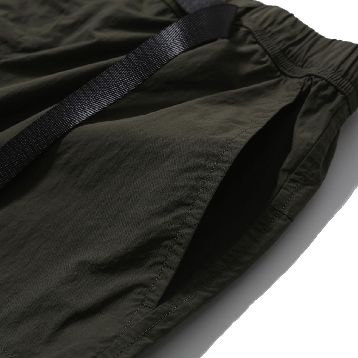 모이프(MOIF) [SS25] UNIFORM PANTS / OLIVE NC