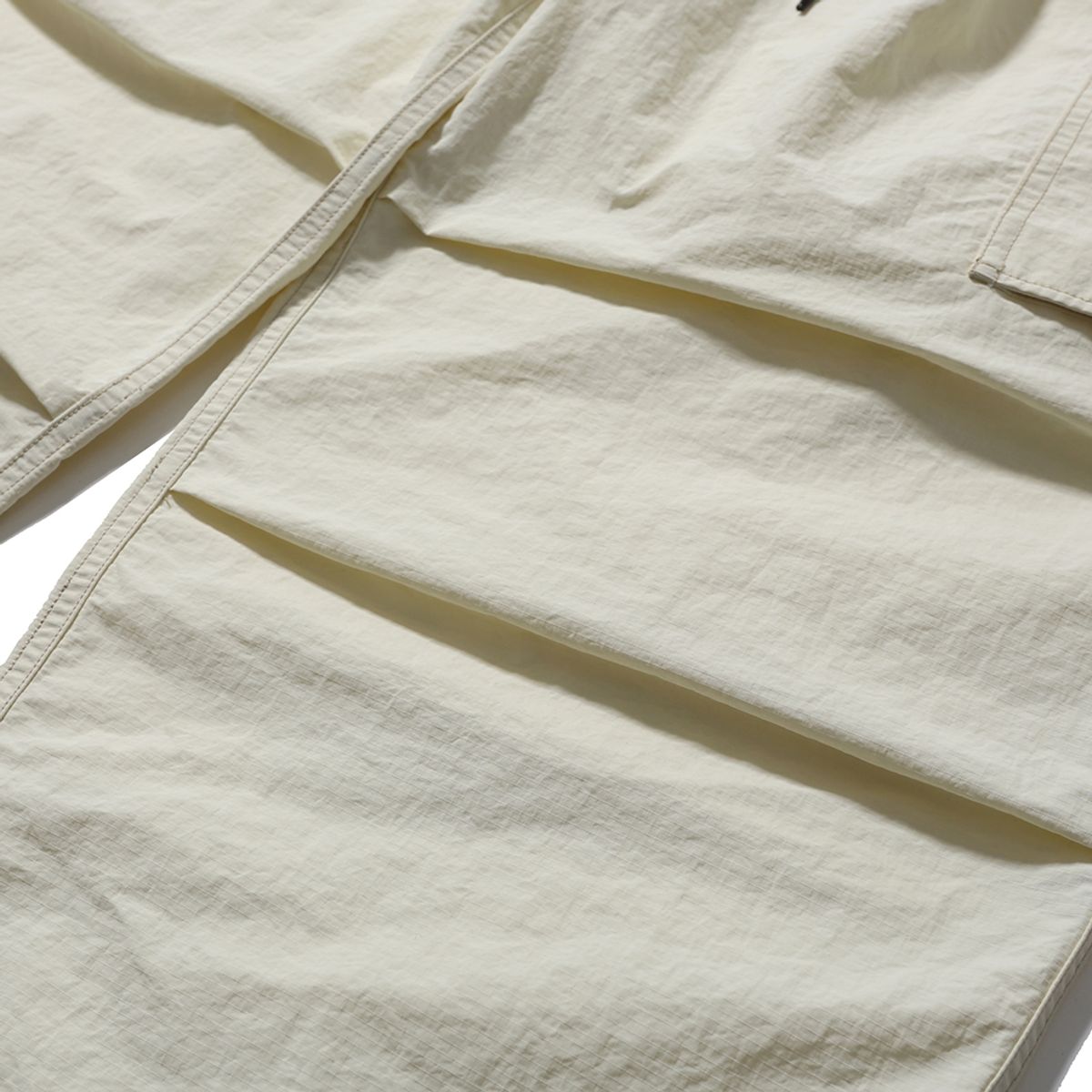 모이프(MOIF) [SS25] OVER MIL 6P PANTS / ECRU