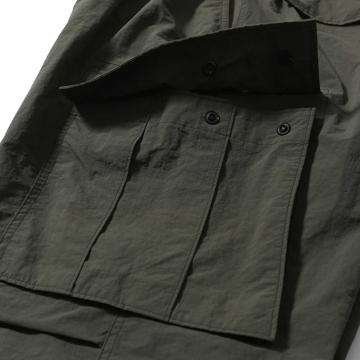 모이프(MOIF) [SS25] OVER MIL 6P PANTS / OLIVE