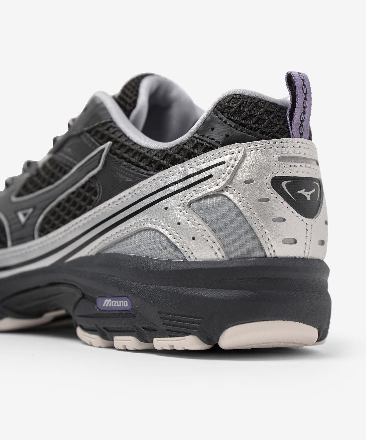 미즈노(MIZUNO) (남성) MXR - 블랙:블랙 샌드:퍼플 헤이즈 / D1GA251501