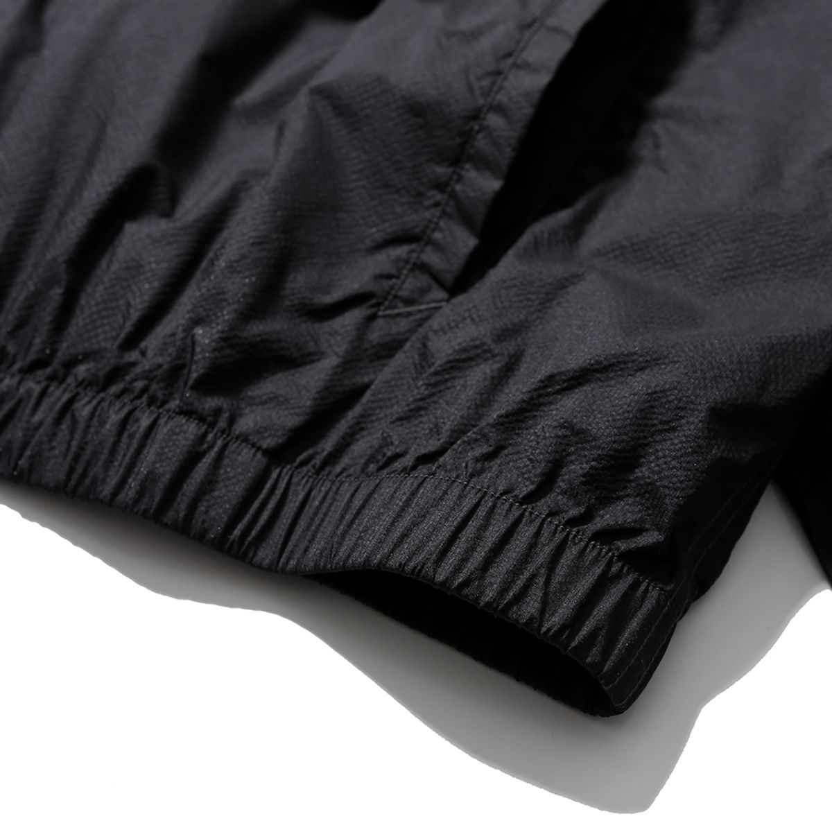 모이프(MOIF) [SS25] LT WADING PARKA / BLACK