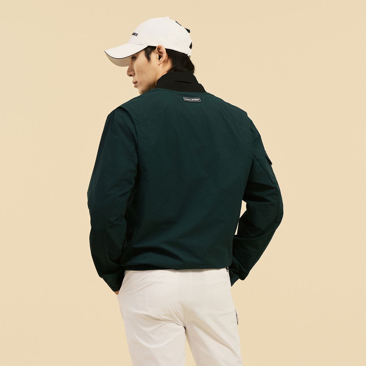 챌린저(CHALLENGER) 남성 스윙마스터 스타디움 블루종 점퍼 다크그린