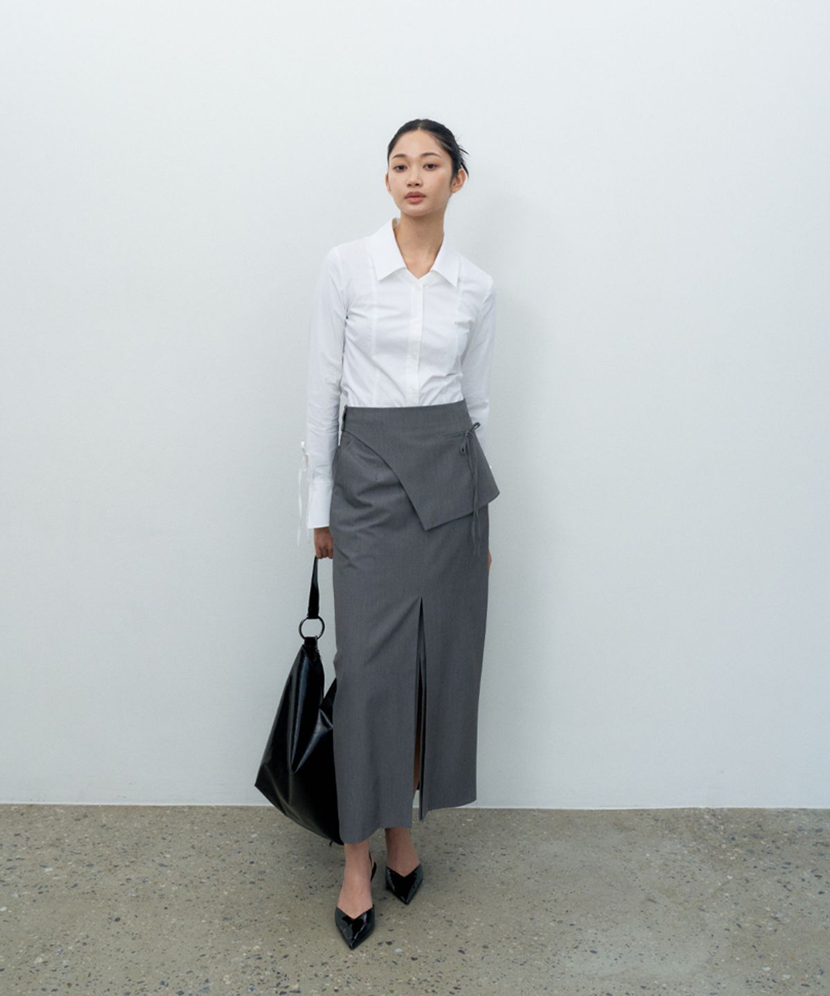메이크어토스트(MAKE A TOAST) 프론트 슬릿 더블 팬슬스커트 그레이 MBESSK001GR