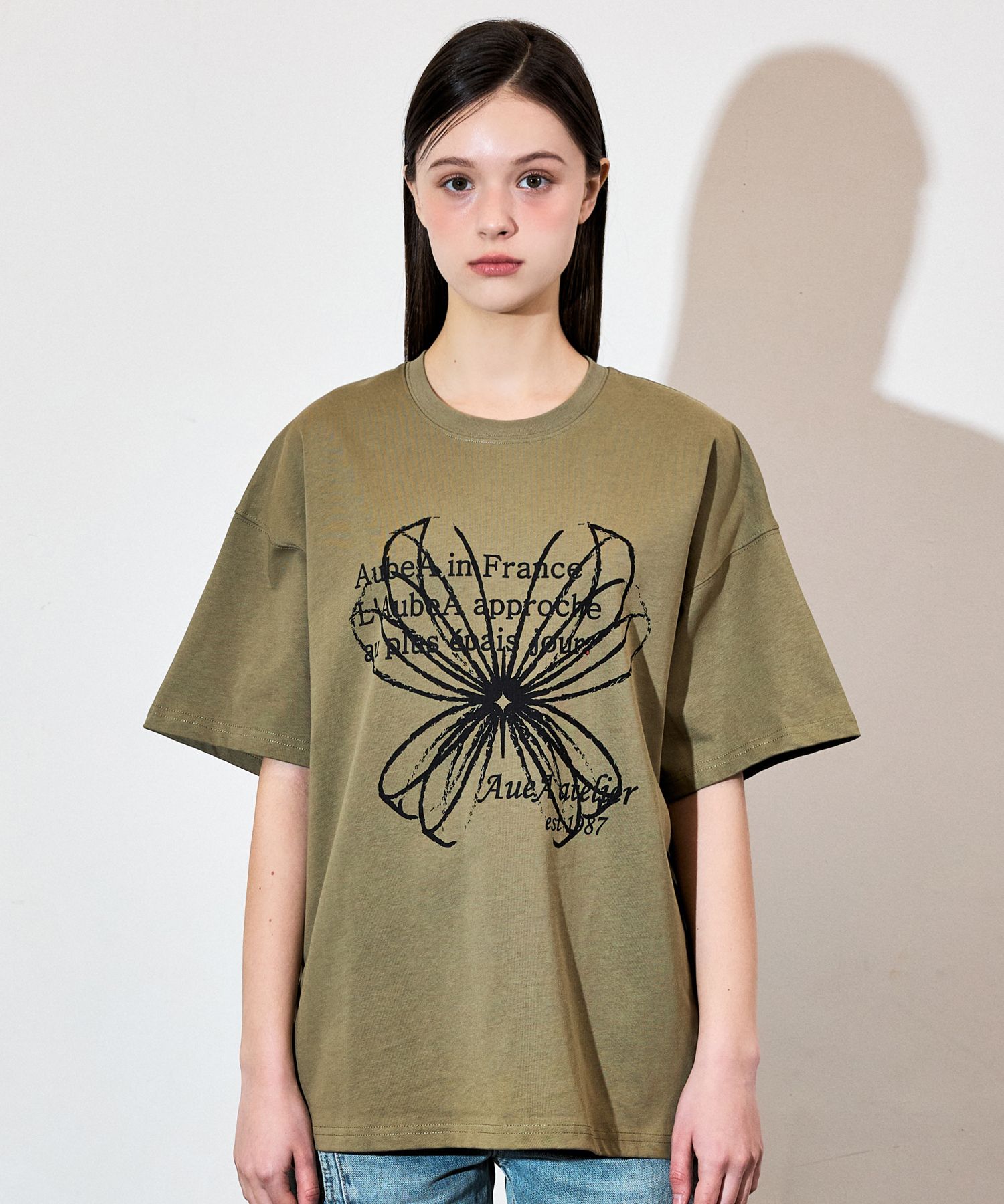【VETEZE】25SS★ AubeA Drawing Atelier T-shirt VETEZE】25SS☆ AubeA Drawing Atelier T-shirt VETEZE(ベテゼ