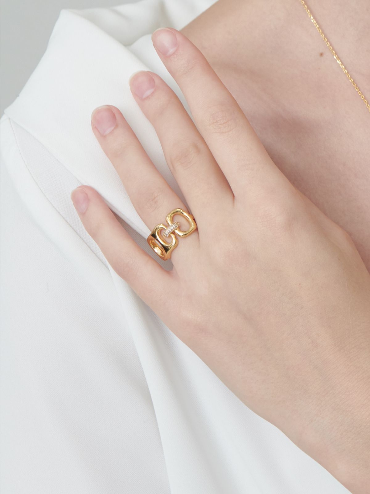 엘르주얼리(ELLEJEWELRY) Urban 볼드 체인 오픈링 ELBRWR106