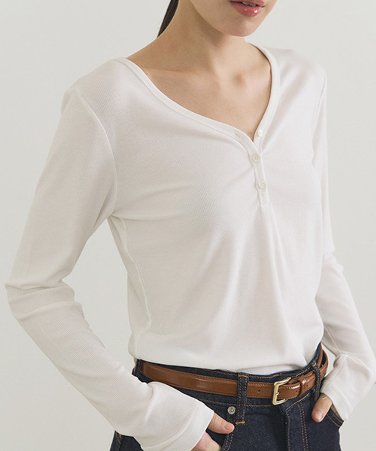 링서울(LINGSEOUL) ribbed button top-ivory