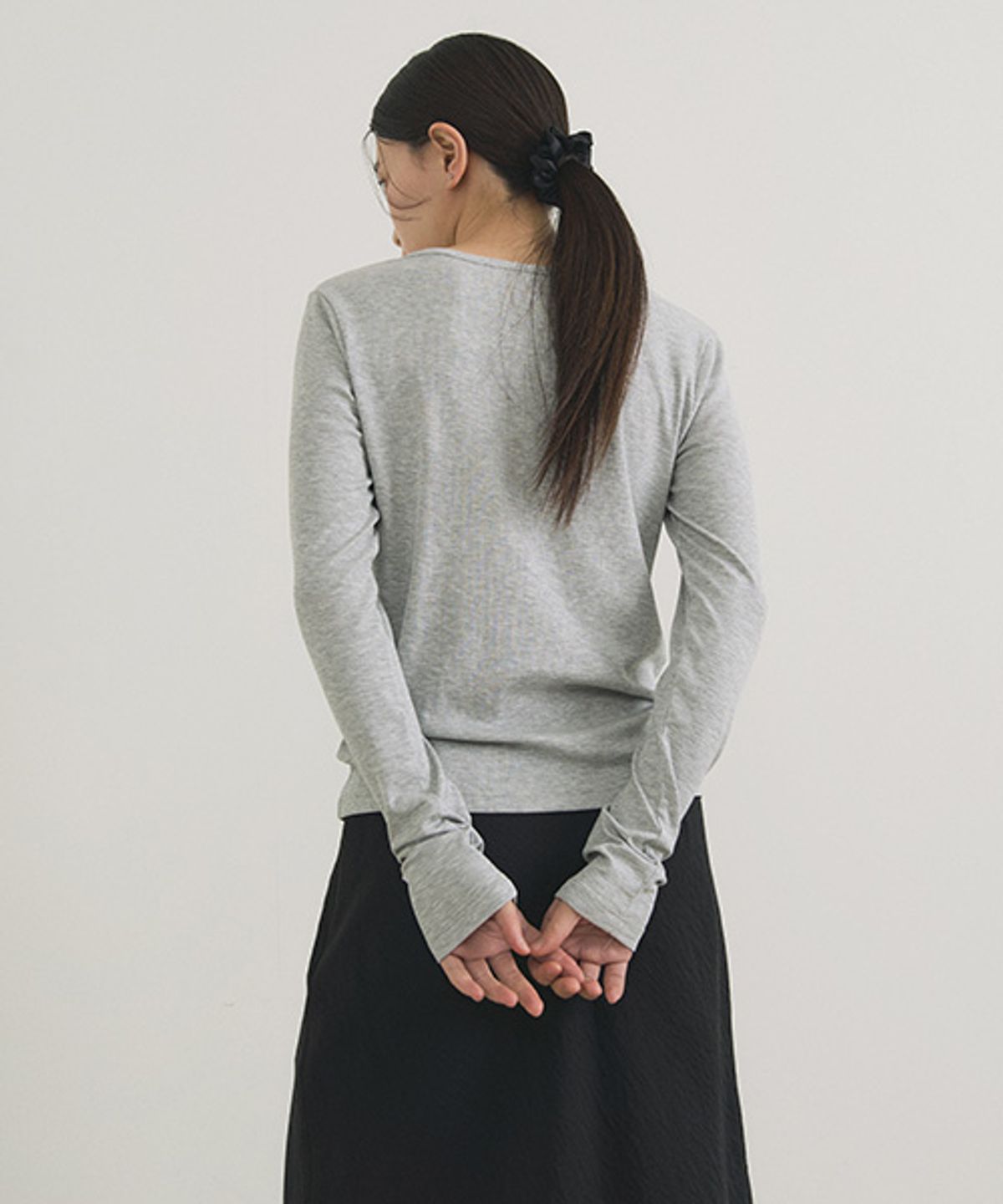 링서울(LINGSEOUL) ribbed button top-gray