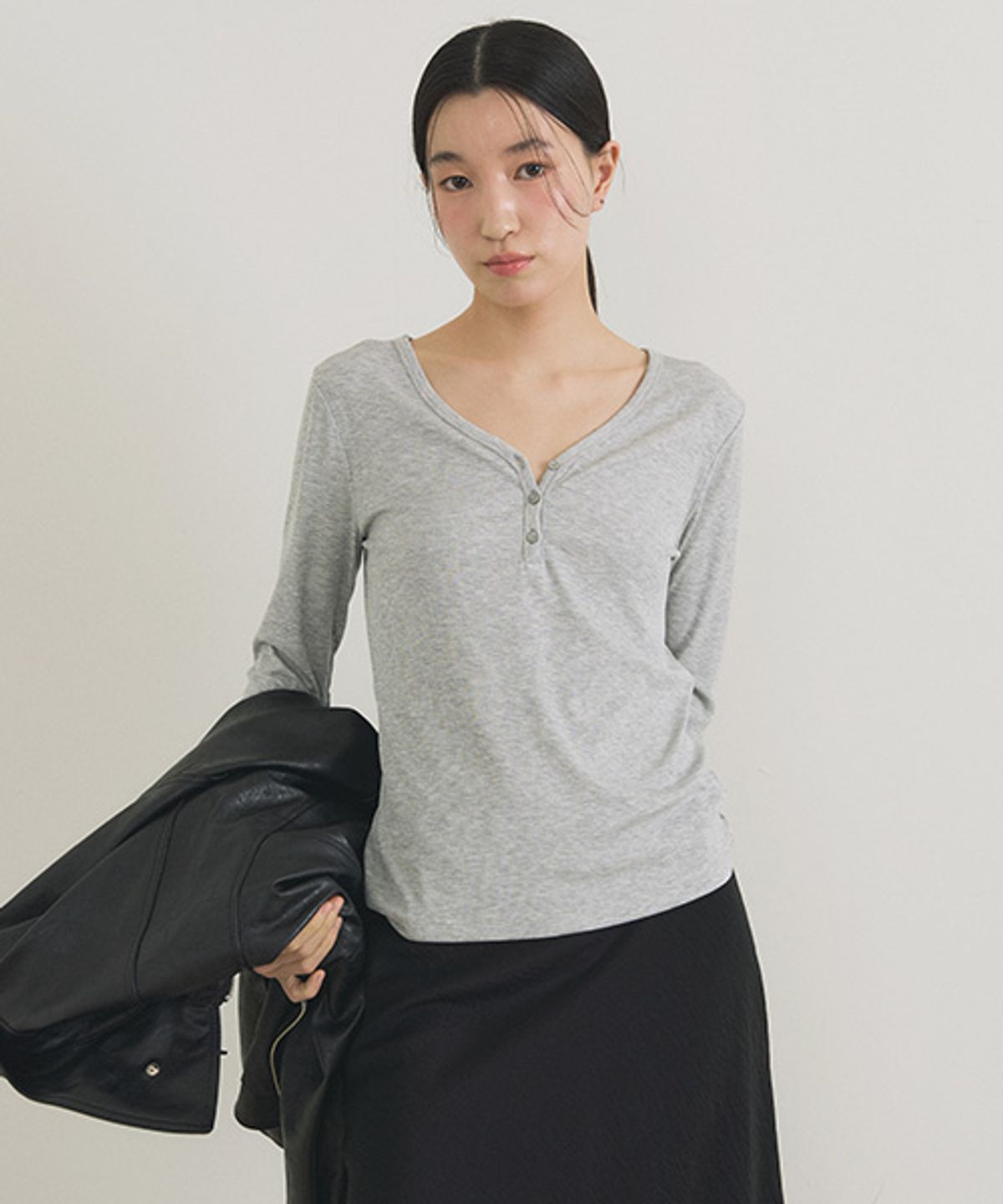 링서울(LINGSEOUL) ribbed button top-gray