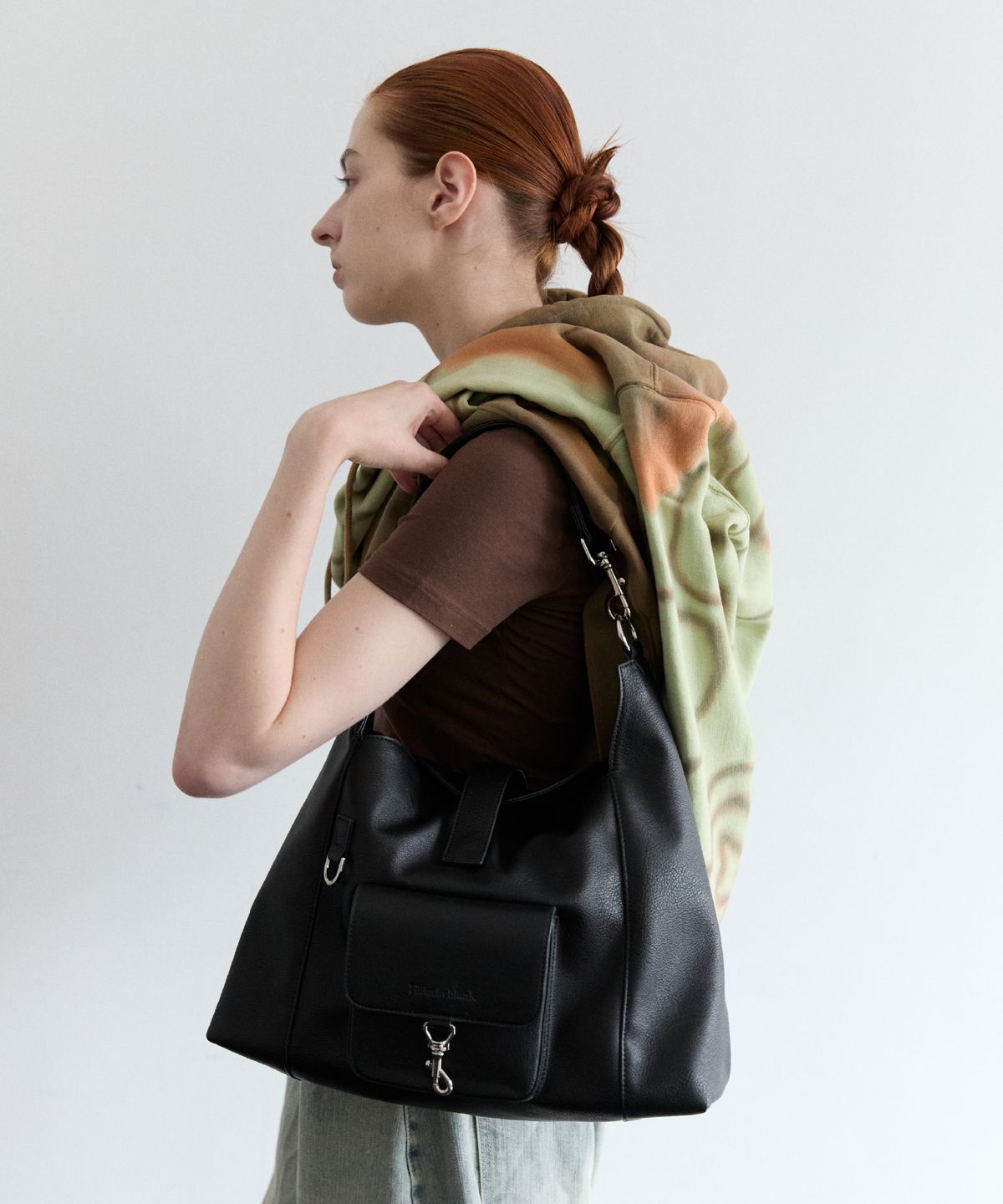 필인더블랭크(FILLINTHEBLANK) PK Slouch Bag (black)