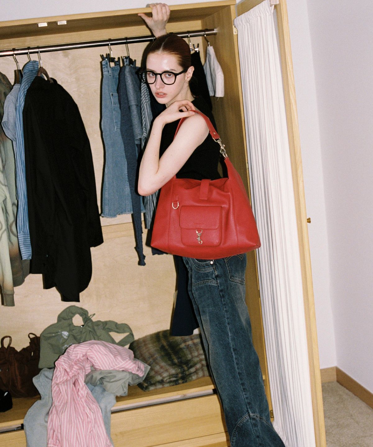 필인더블랭크(FILLINTHEBLANK) PK Slouch Bag (deep red)