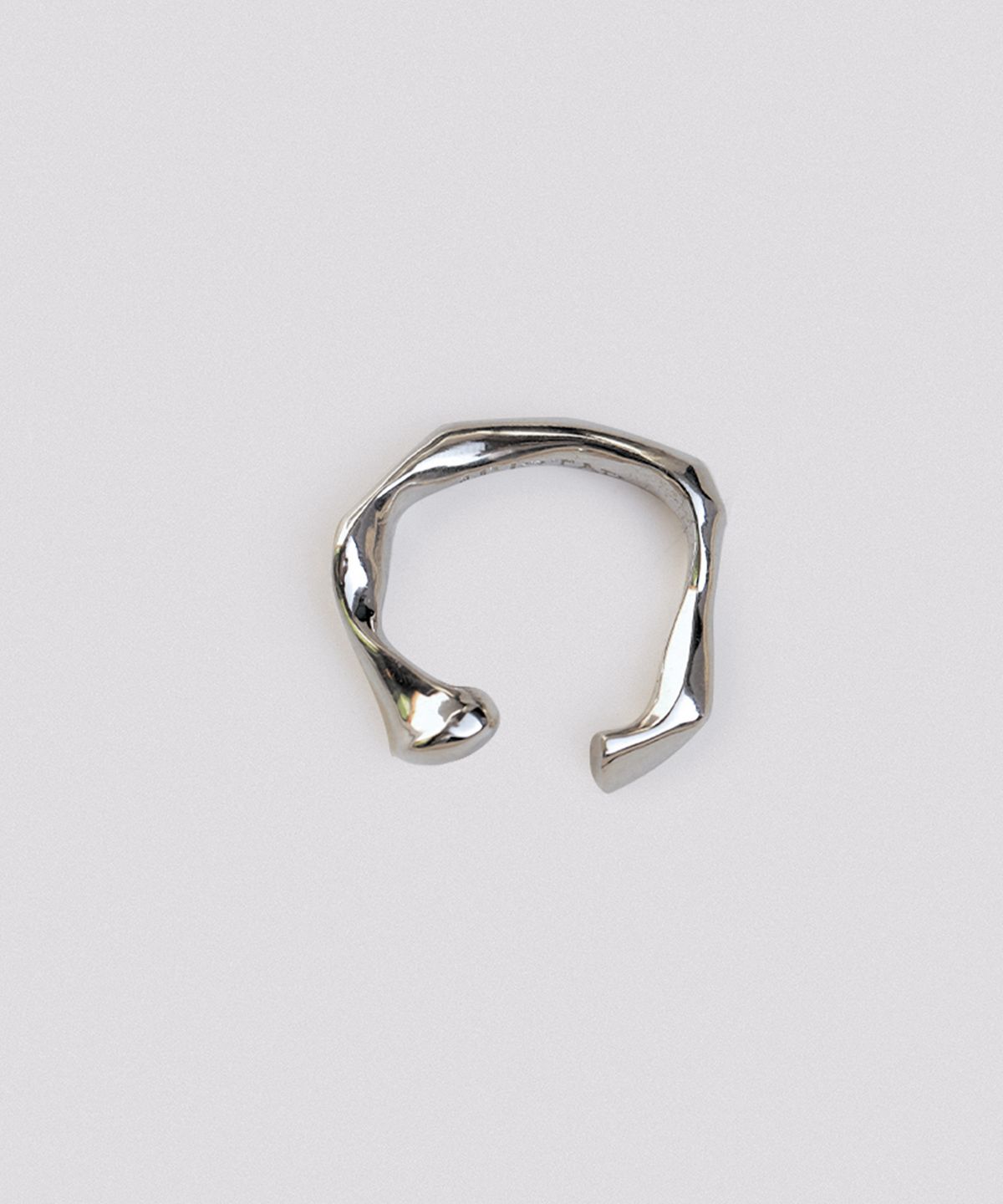 휴스타드(HUSTAD) 236 Flower stem Earcuff _ 925 실버 이어커프