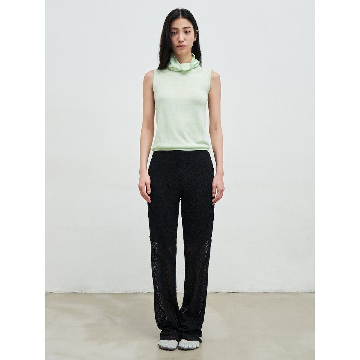 앙개(ANGGAE) Twisted Back Knit Tank  Mint