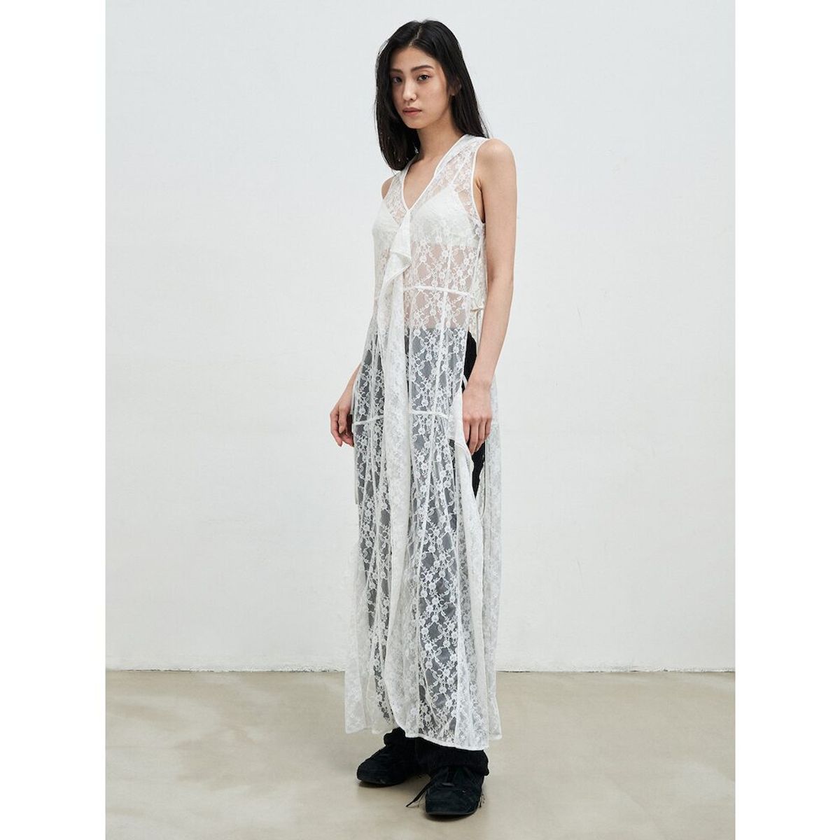 앙개(ANGGAE) Lace Hooded Layering Dress   White