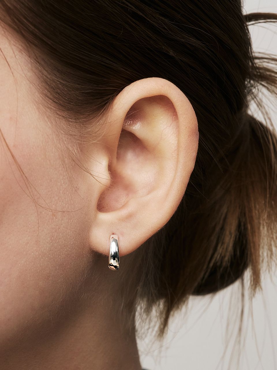 ★Hei★ [sv925] egg onetouch earring MUSINSA | HEI [sv925] egg one-touch earring