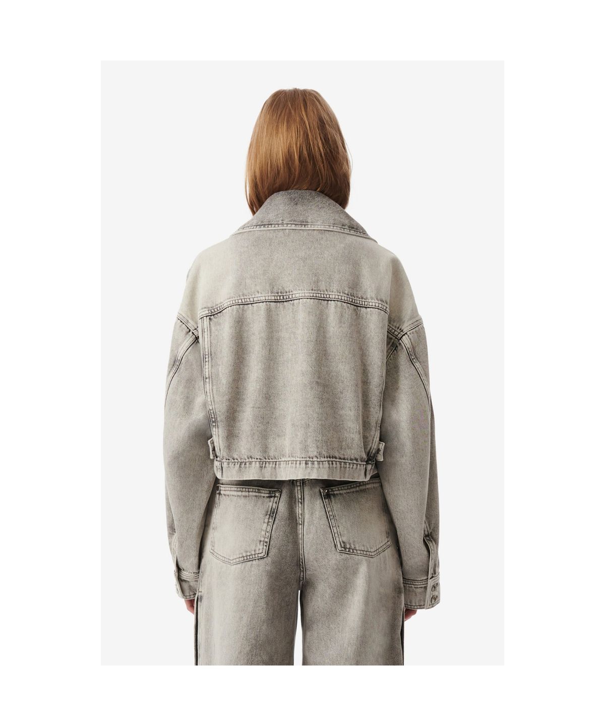 이로 우먼(IROWOMEN) ALESSIO 크롭 데님 자켓_IOJCS25102GYL - Grey