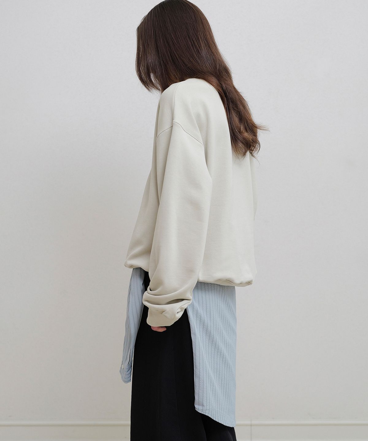 앤니즈(ANDNEEDS) Hope logo sweatshirt (pale green)