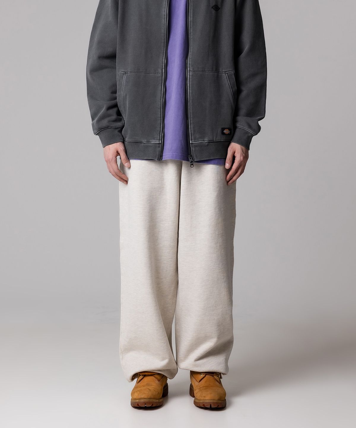 디키즈(DICKIES) 베이직 루즈핏 스웨트 팬츠 Oatmeal