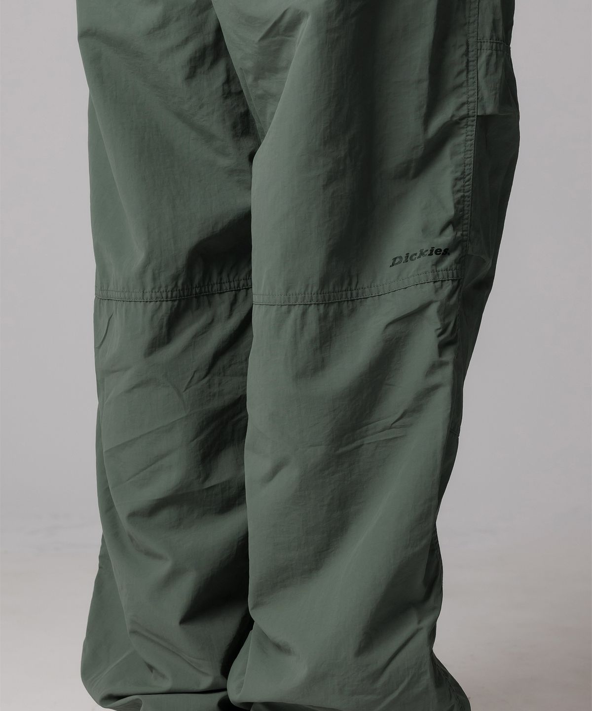 디키즈(DICKIES) 퍼티그 라이트 나일론 팬츠 Olive