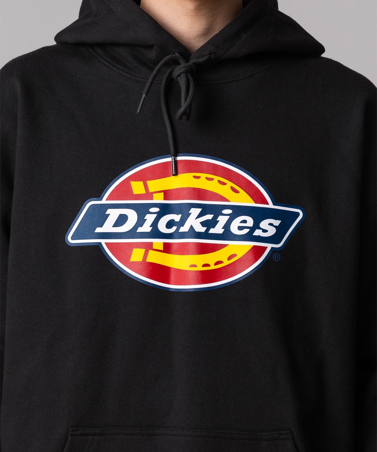 디키즈(DICKIES) 트리 로고 후디 Black