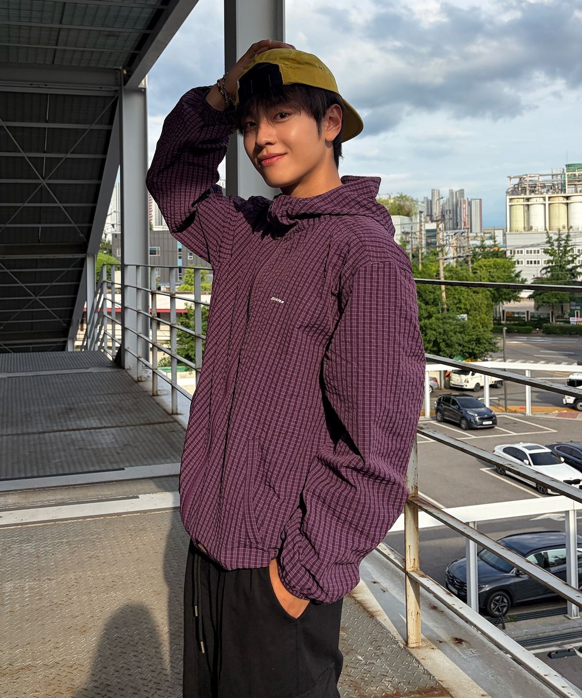 디키즈(DICKIES) 그리드 체크 라이트 윈드브레이커 Purple