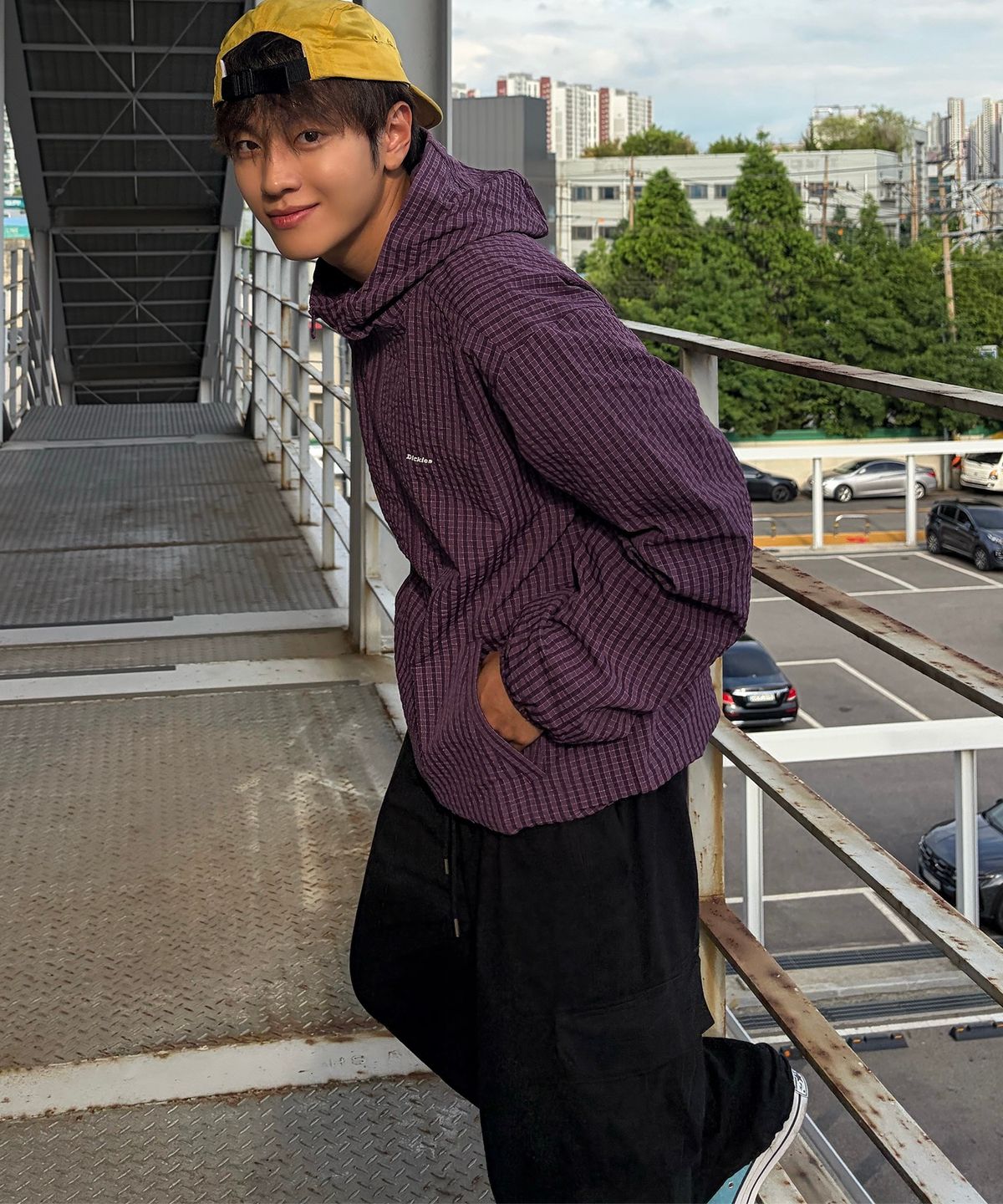 디키즈(DICKIES) 그리드 체크 라이트 윈드브레이커 Purple