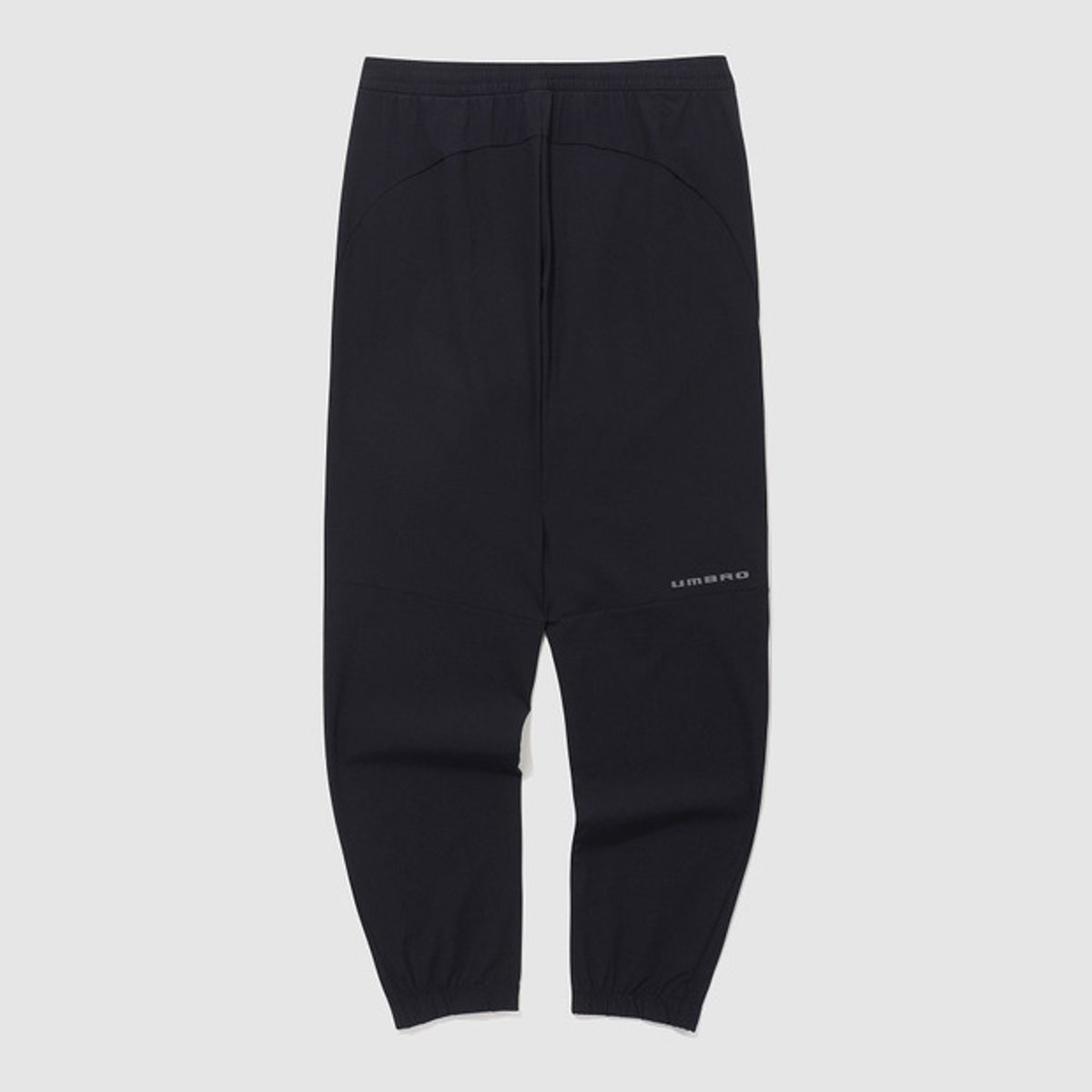 엄브로(UMBRO) 액티브 올라운드 쿨링 트리코트 조거 팬츠 블랙(UQ121SFP31)