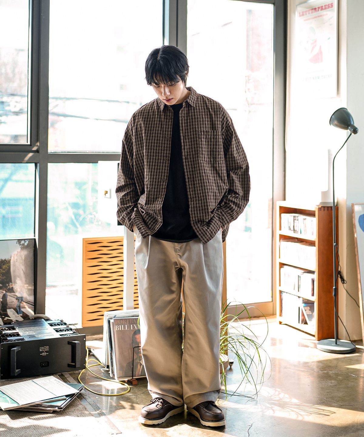 제멋(JEMUT) 데크 원턱 CP 와이드팬츠 라이트베이지 SOLP2602