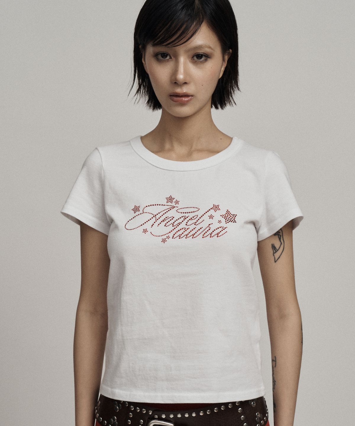일리오(ILLIO) Red Angel aura girl top