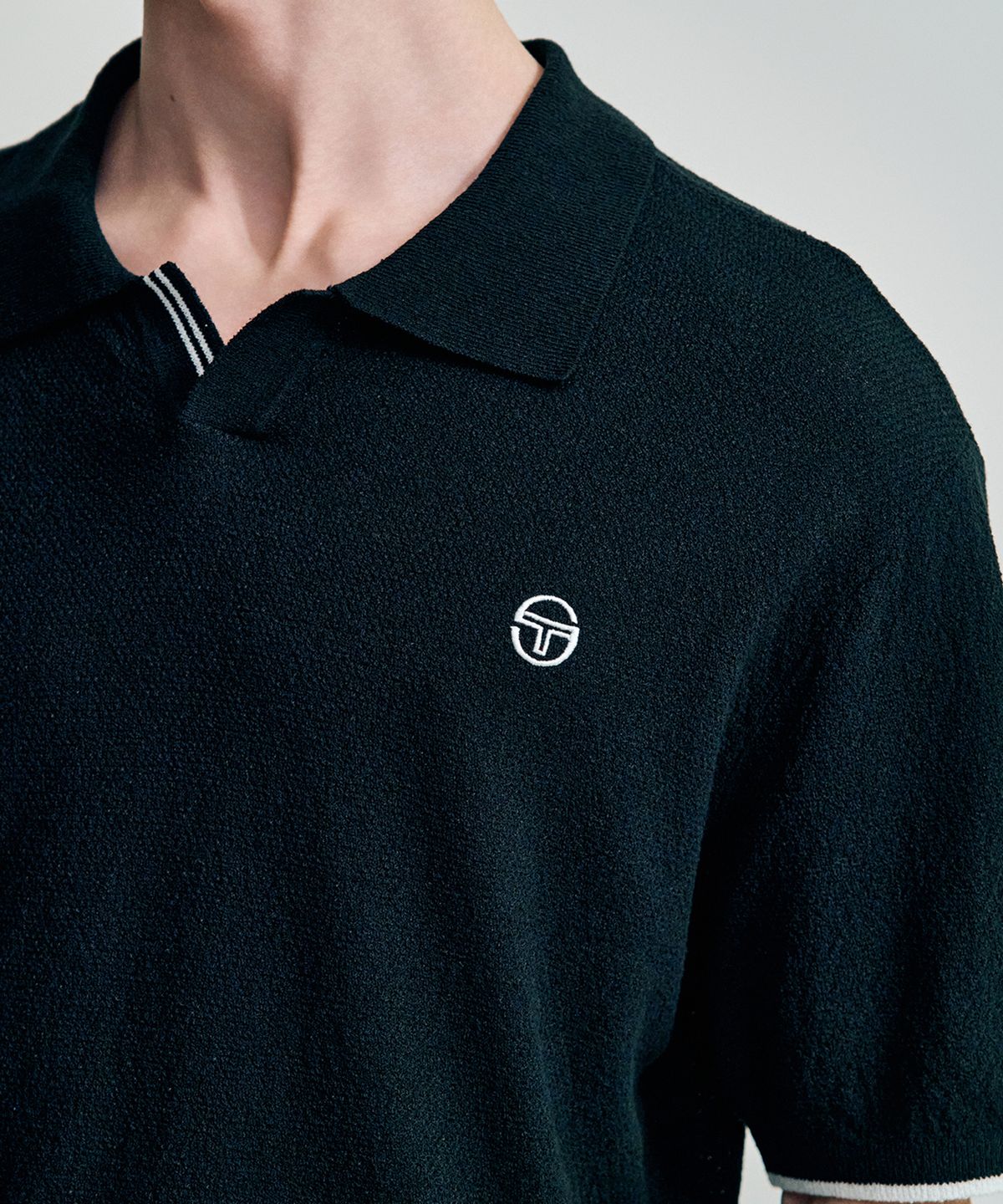 세르지오 타키니(SERGIO TACCHINI) M 타키니 모던 폴로 스웨터 (Black)