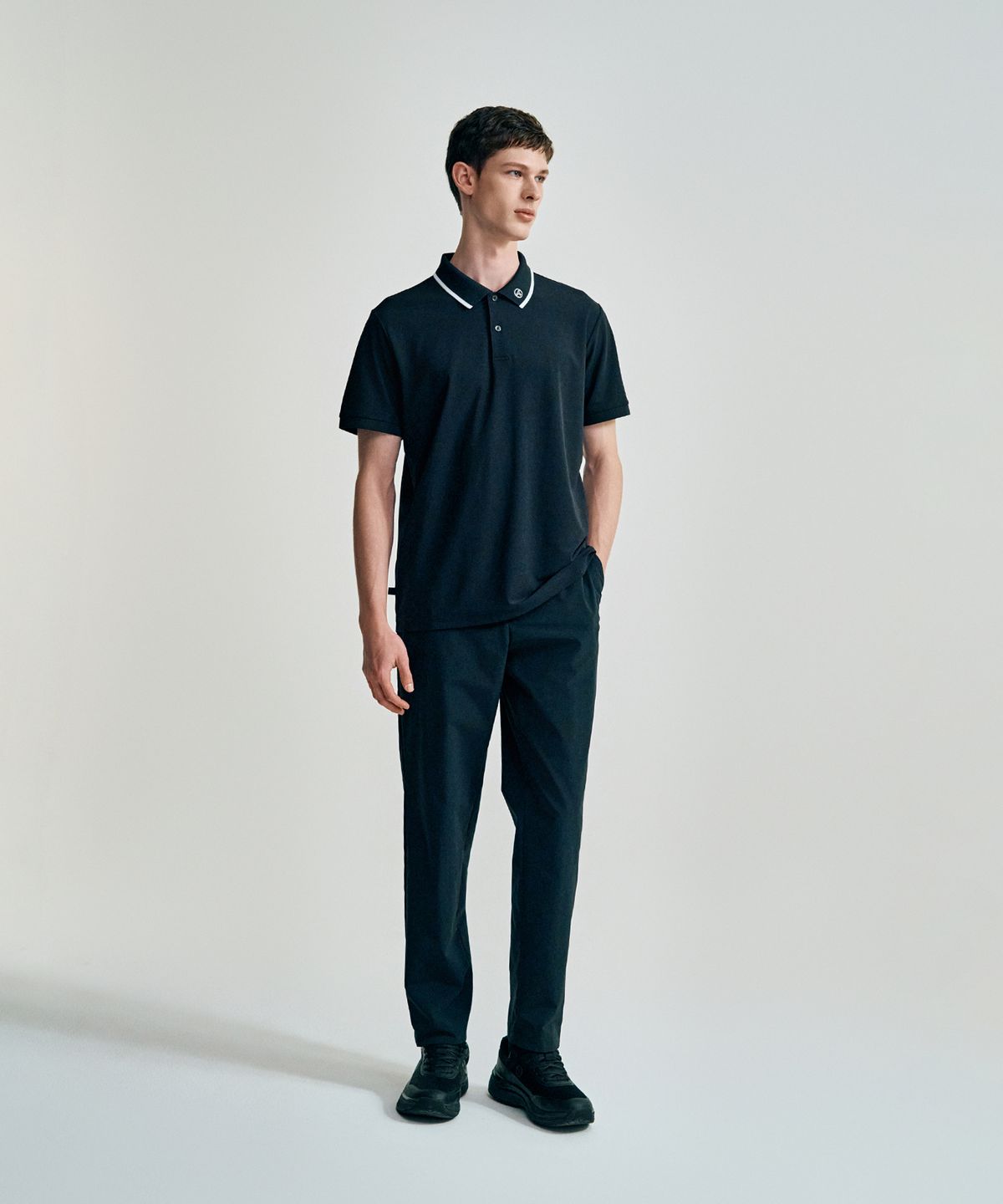 세르지오 타키니(SERGIO TACCHINI) M 코튼라이크 우븐 컴포트핏 팬츠 (Black)