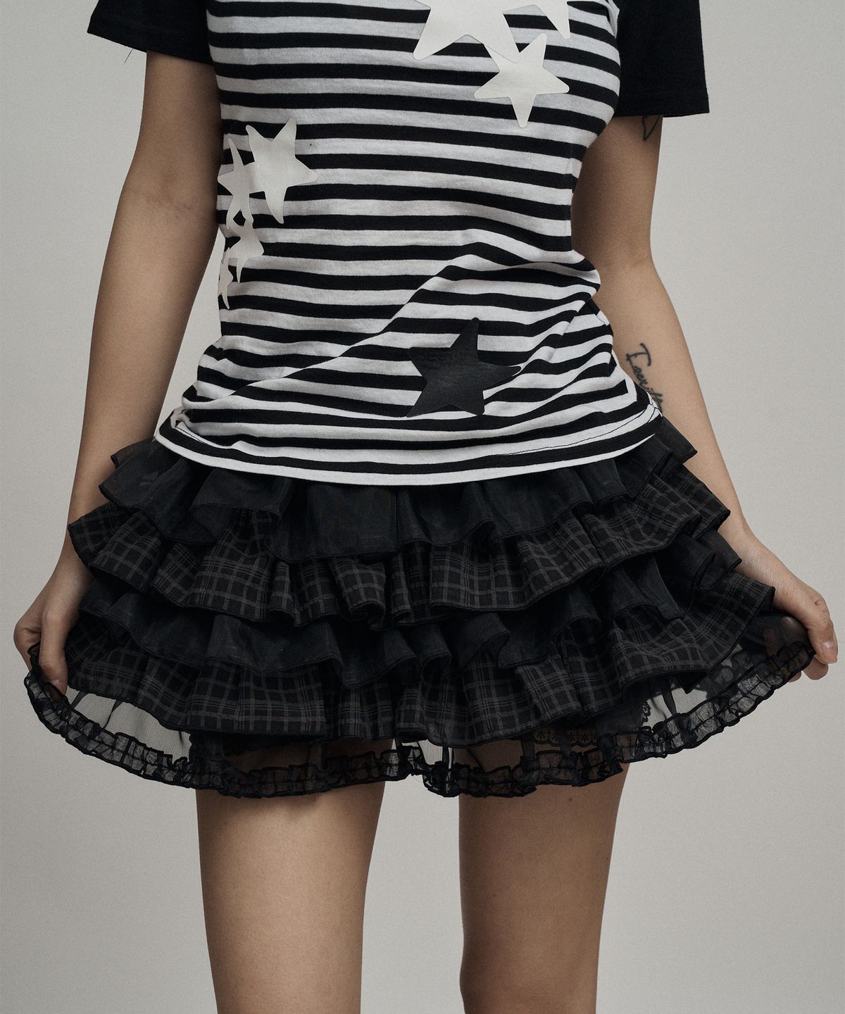 일리오(ILLIO) Check tutu shorts