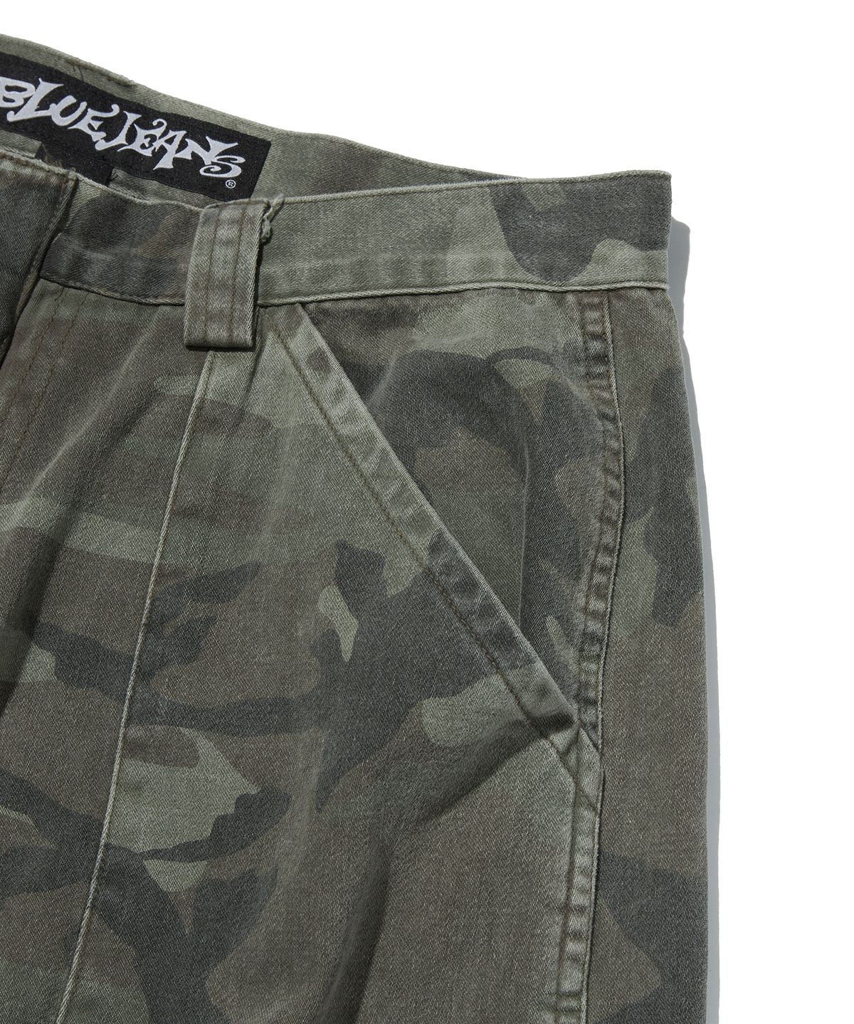 스웨이드(SUADE) WIDE CARGO SHORTS [GREEN CAMO]