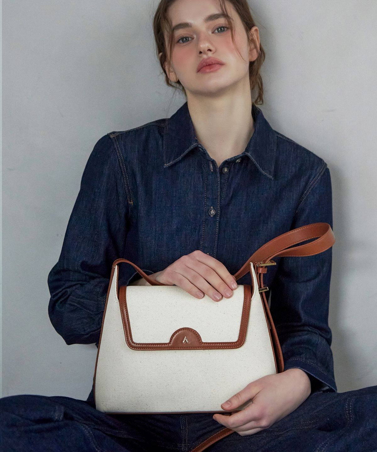 벨류엣(VALLUAT) Pierre bag_Brown