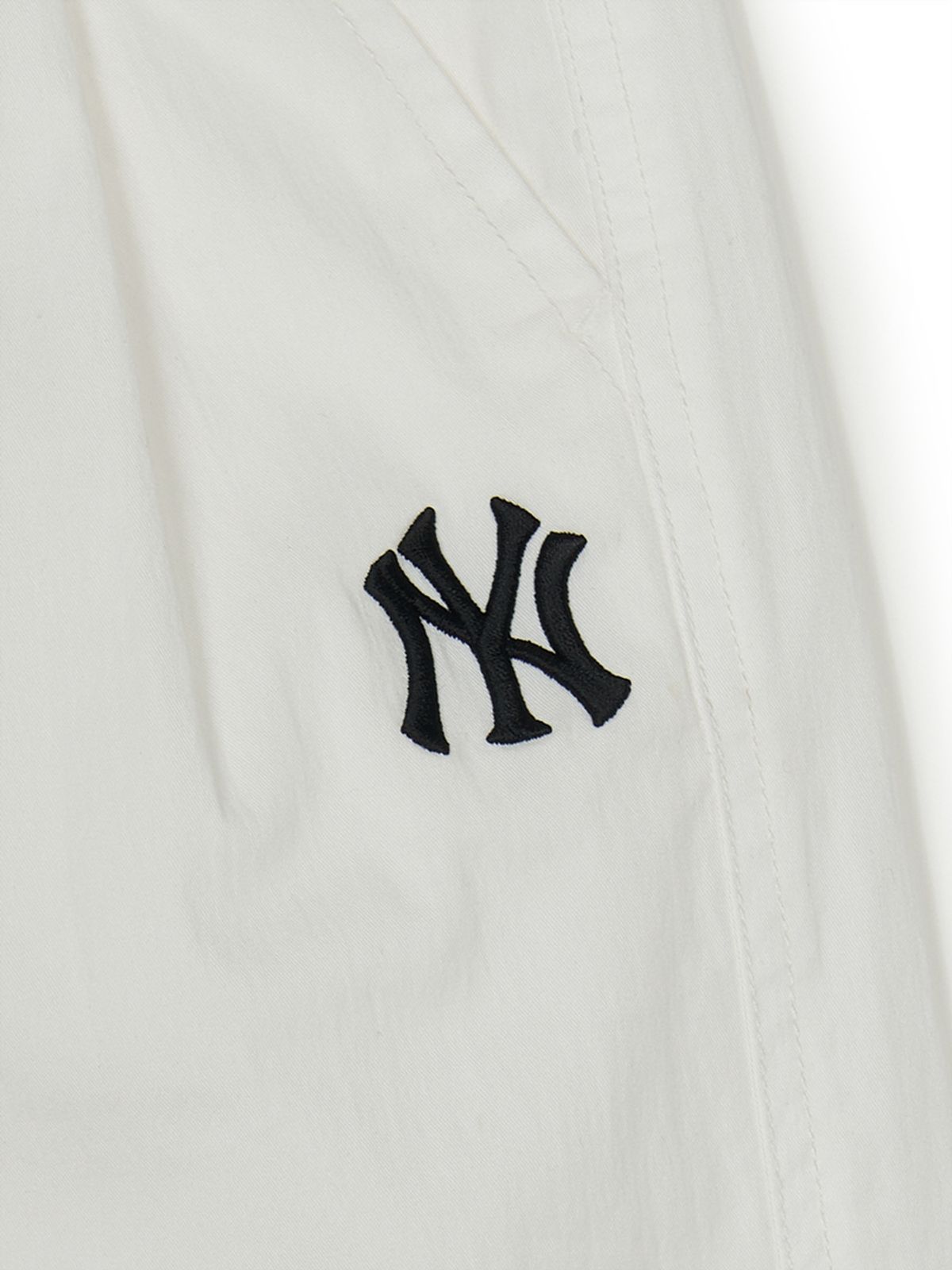 엠엘비 키즈(MLB KIDS) 베이직 5부 우븐 팬츠 NY (White)