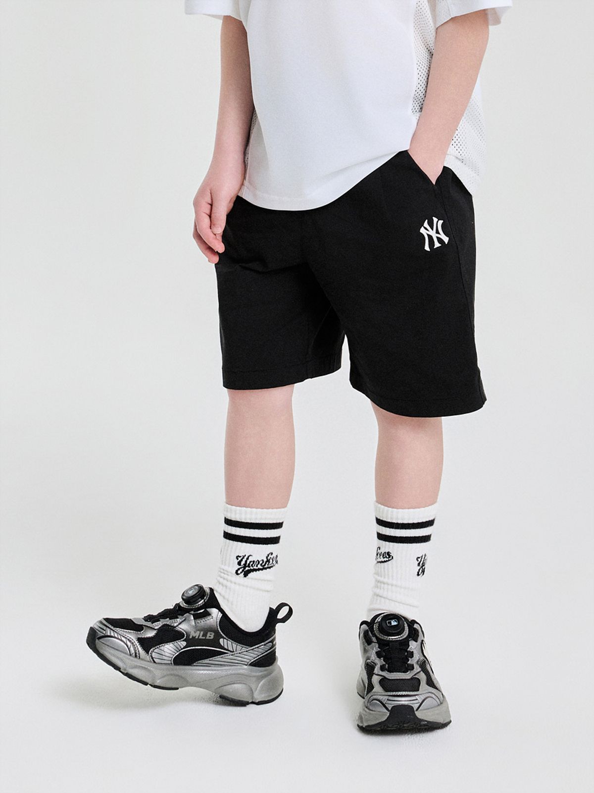 엠엘비 키즈(MLB KIDS) 베이직 5부 우븐 팬츠 NY (Black)