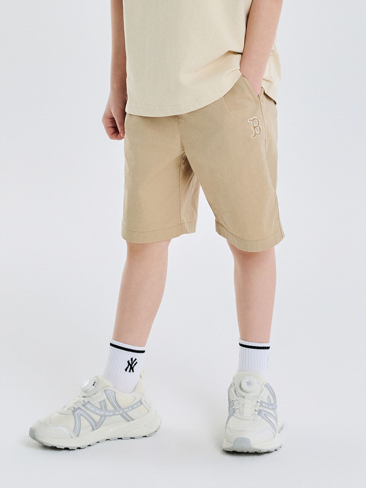 엠엘비 키즈(MLB KIDS) 베이직 5부 우븐 팬츠 BOS (Beige)