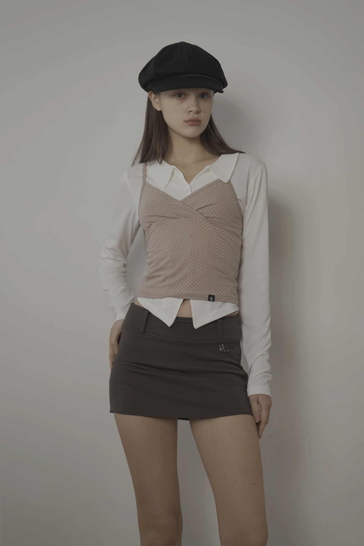 벨리아르(BELLIALEU) DOT CAMISOLE-BEIGE