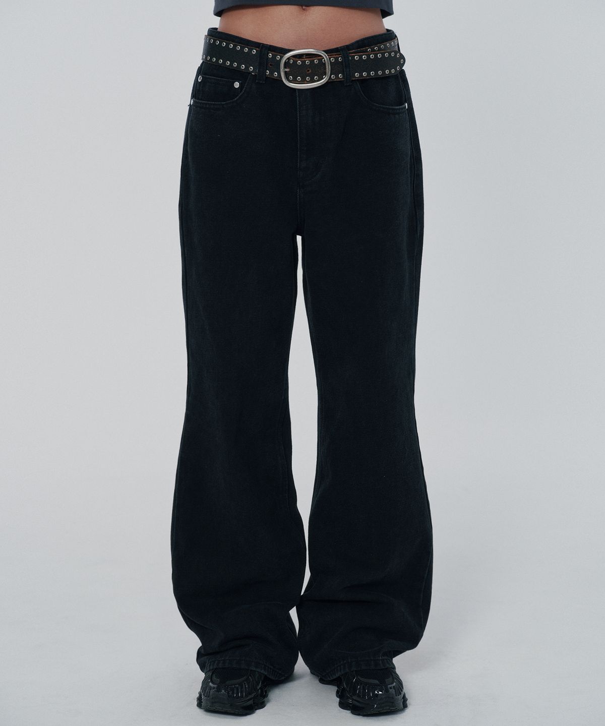 스웨이드(SUADE) VINTAGE BOOTCUT DENIM [BLACK]