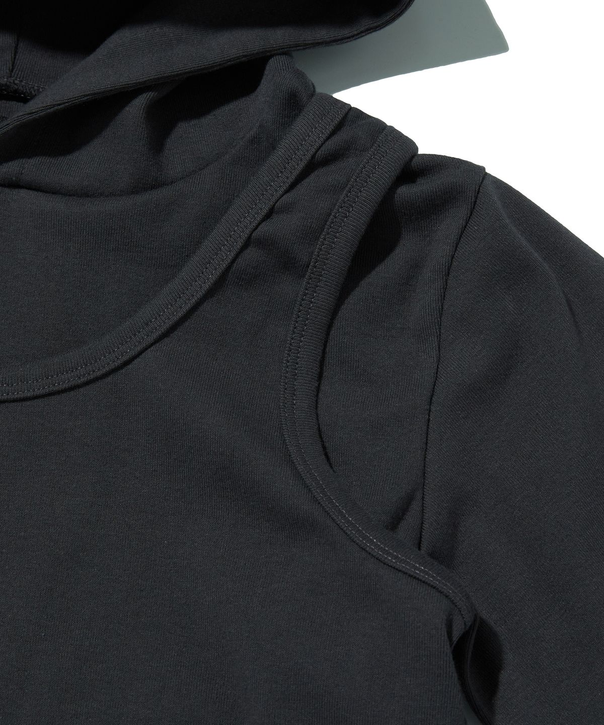 스웨이드(SUADE) LAYERED HOODIE [CHARCOAL GRAY]